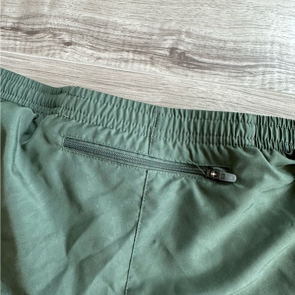 NIKE Running Sports Shorts - Picture 4 of 7